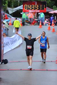 BIB: 0439, 138, 5571
                            <button type="button" onclick="openModal(5745832)" class="btn btn-primary btn-sm float-right btn-popup" data-toggle="modal" data-target=".modal-high-quality">
                        <i class="fas fa-shopping-cart"></i> Add to Cart
                    </button>
                                            <button type="button" onclick="isThisMe(5745832, true)" class="btn btn-success btn-sm float-right btn-popup btn-isme hidden" data-toggle="tooltip" data-placement="bottom" title="นี่คือรูปของคุณใช่ไหม คลิกที่นี่เพื่อเอาเข้าอัลบั้ม">
                        <i class="fas fa-plus"></i> Add to album
                    </button>
                    <button type="button" onclick="isThisMe(5745832, false)" class="btn btn-warning btn-sm float-right btn-popup btn-isnotme hidden">
                        <i class="fas fa-ban"></i> Remove from album
                    </button>